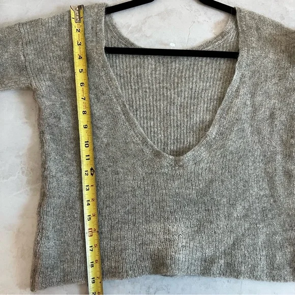 Sezane Gray Sweater - Picture 11 of 14